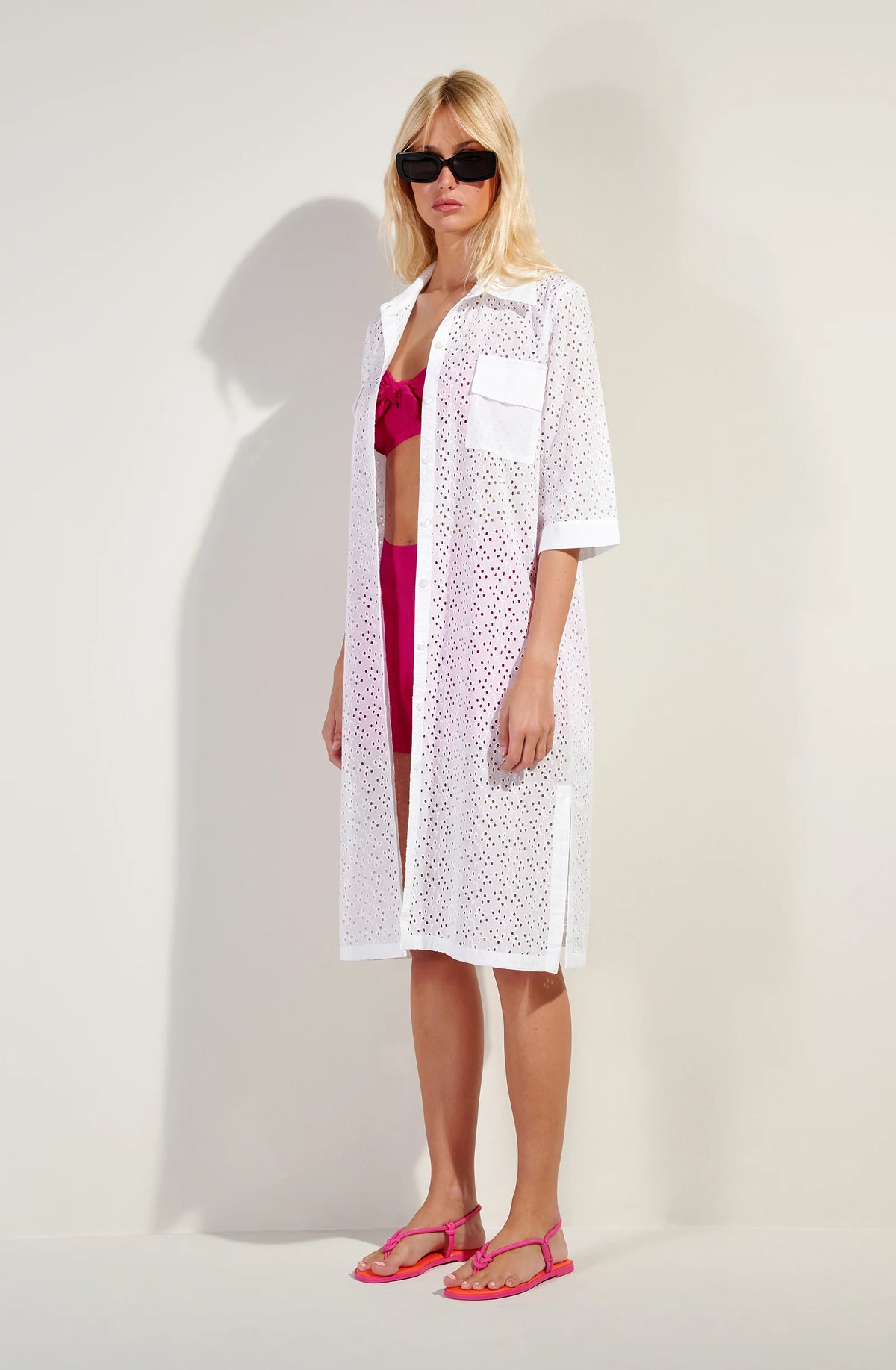 Robe chemise blanche droite capu