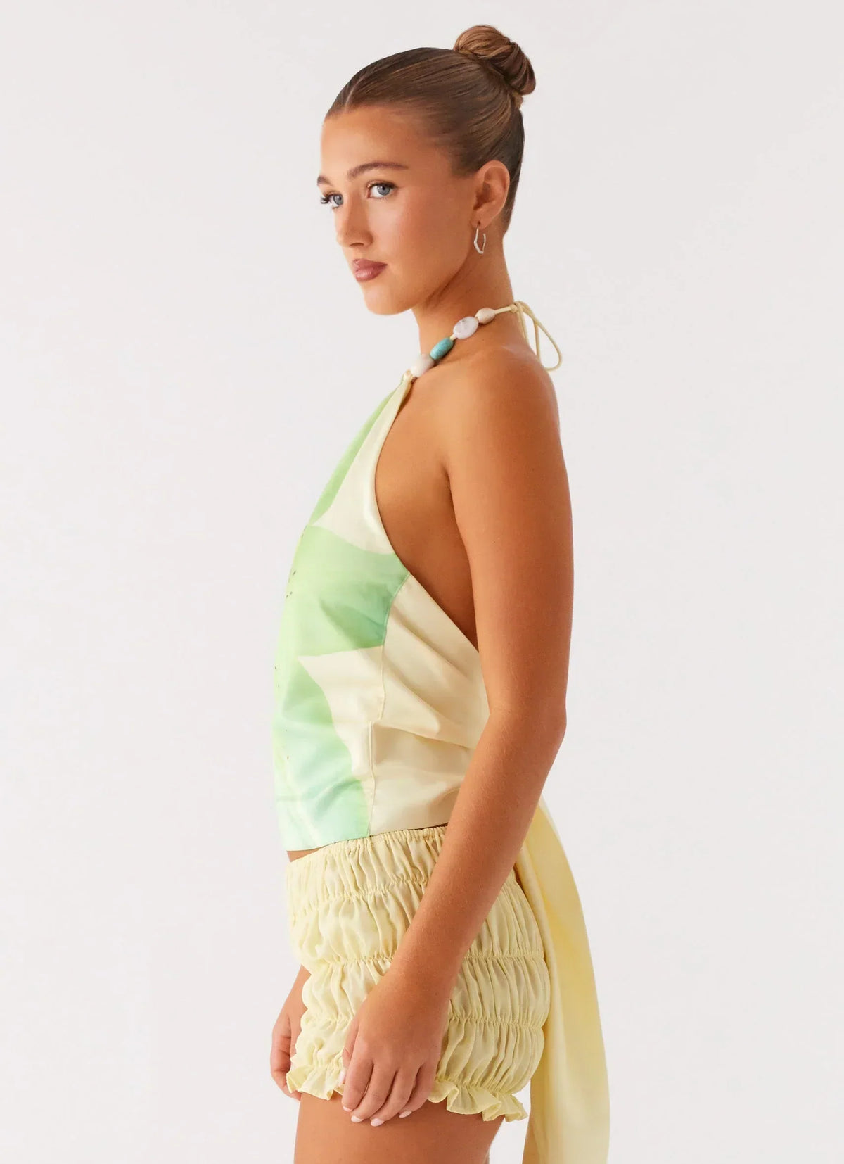 Haut Dalila orné de perles à nouer au dos - Jaune fleuri