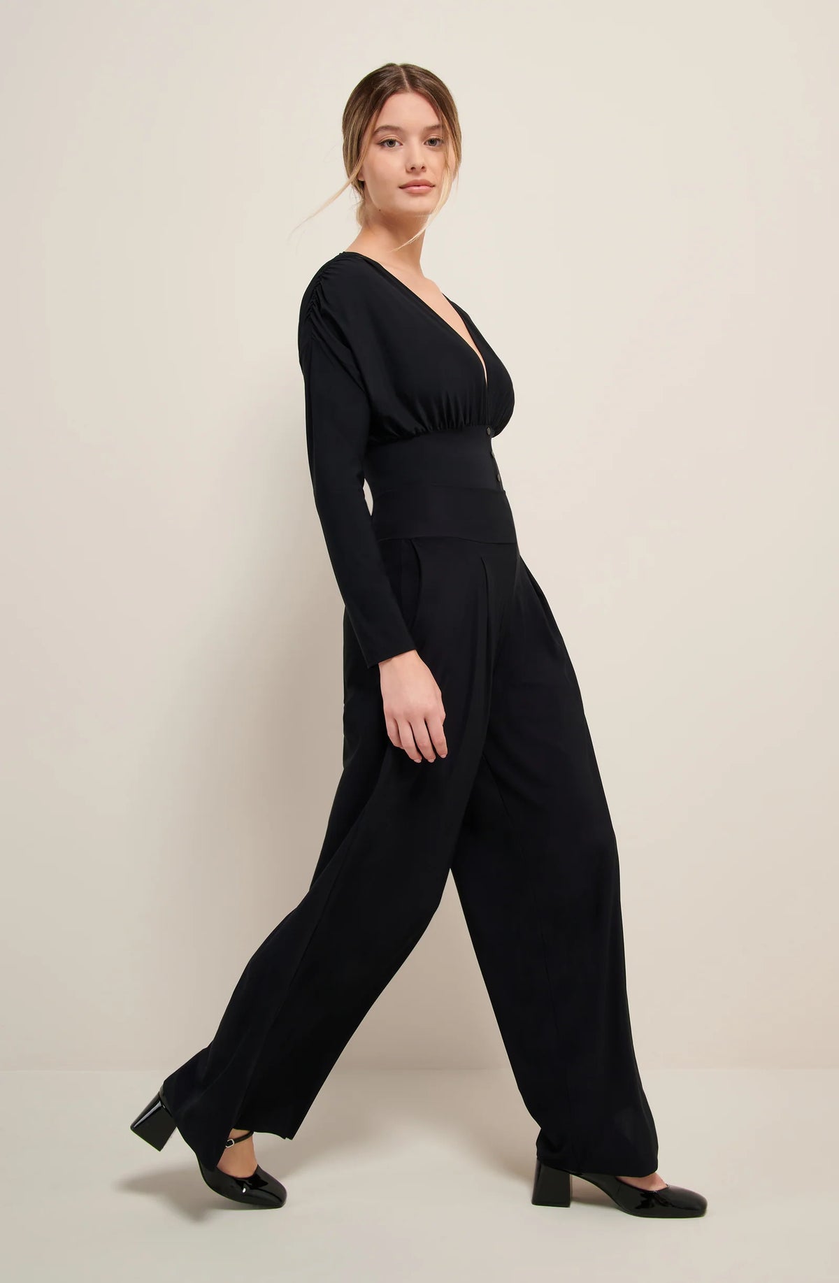 panna Black pleated trousers