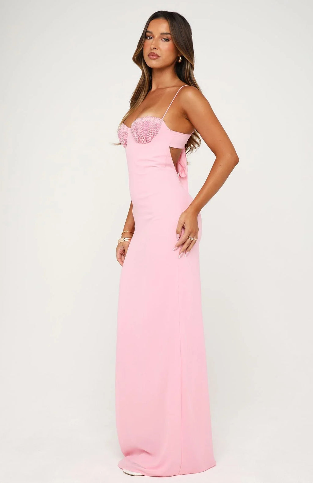 Robe longue perlée Motel Mermaid rose bonbon