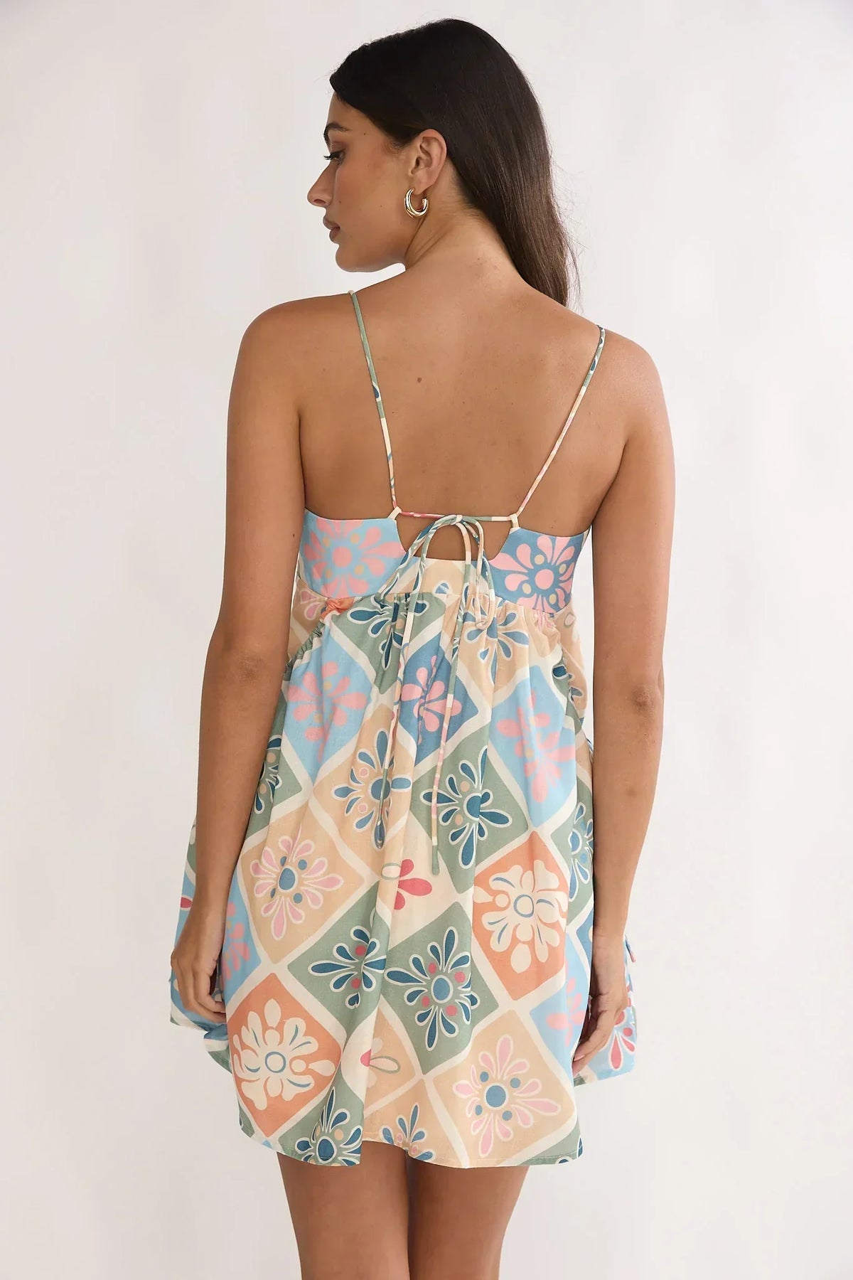 Mini-robe babydoll Terenza à dos noué, Vert Multicolore