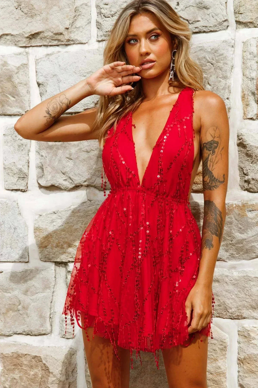 Robe de soirée courte à sequins rouge Ariana