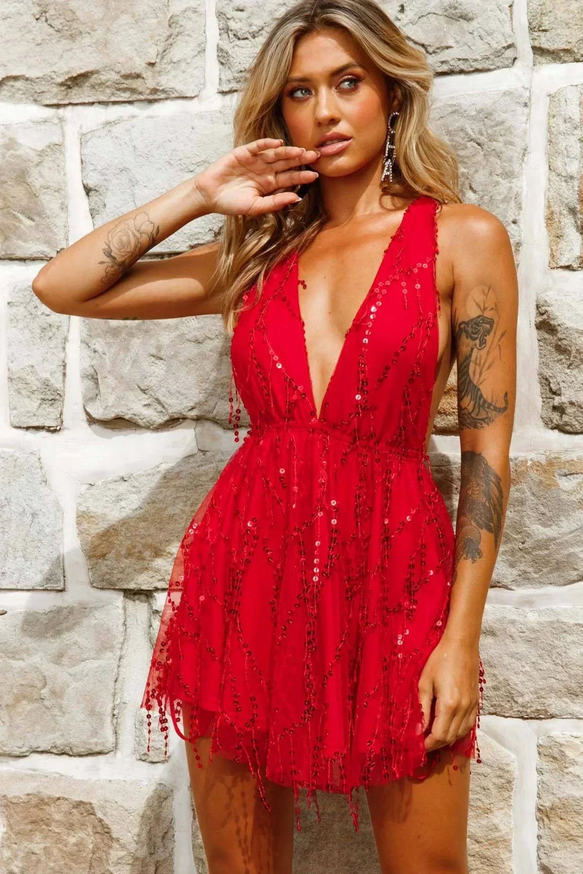 Robe de soirée courte à sequins rouge Ariana