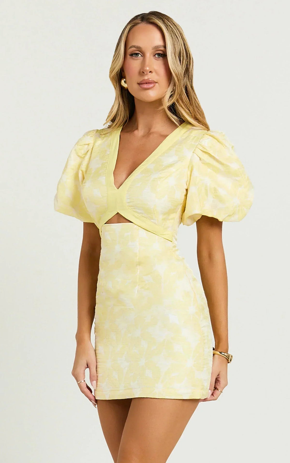 Robe Courte Diana - Robe Courte Jacquard Manches Courtes Découpée Citron